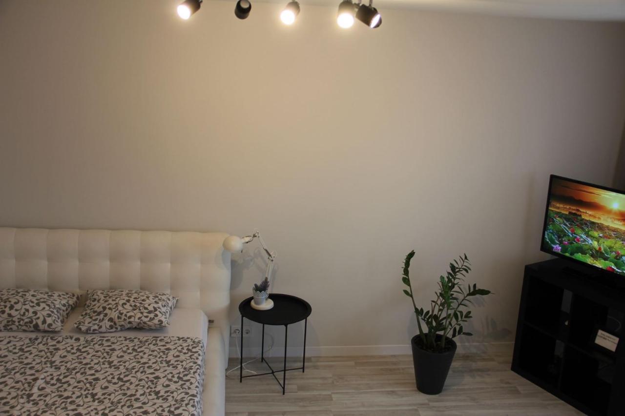 City Center Apartment Лиепая Экстерьер фото
